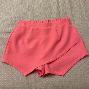 bubble gum pink skort!!